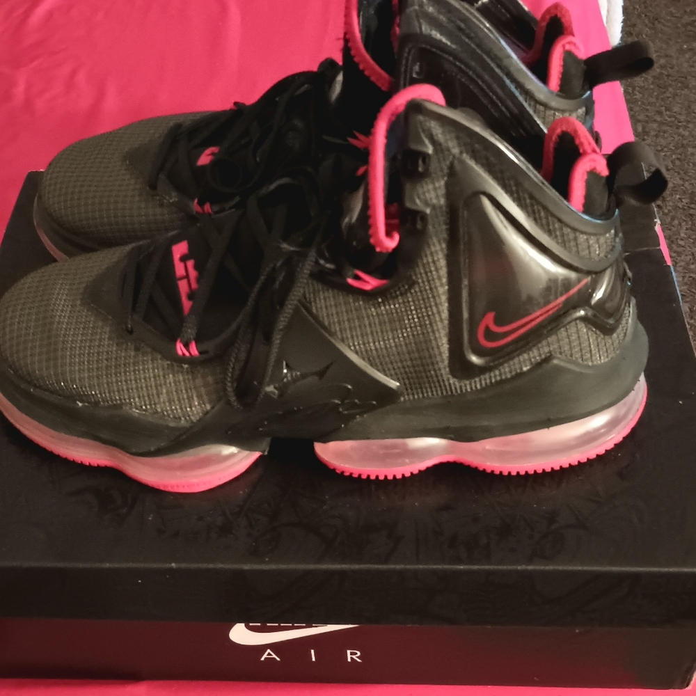 Nike: LeBron 19 Sneakers